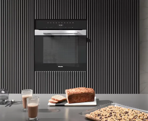 MIELE Backofen H 7460 BP in Obsidianschwarz