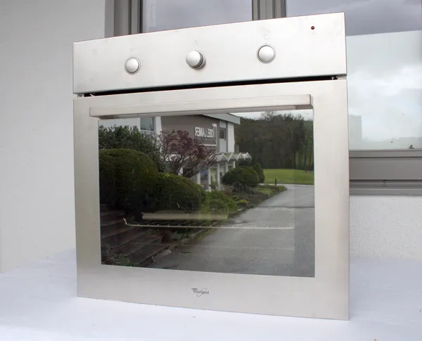 Whirlpool Backofen AKP 104 IX