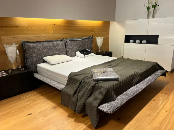 Arketipo Doppelbett "Auto-Reverse-Dream"