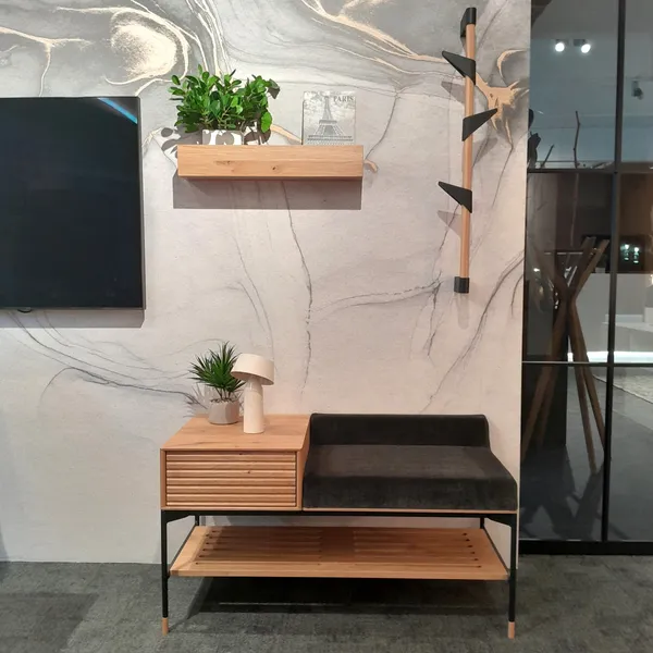 Garderobe Lina von Anrei und Bamboo Garderobenhaken