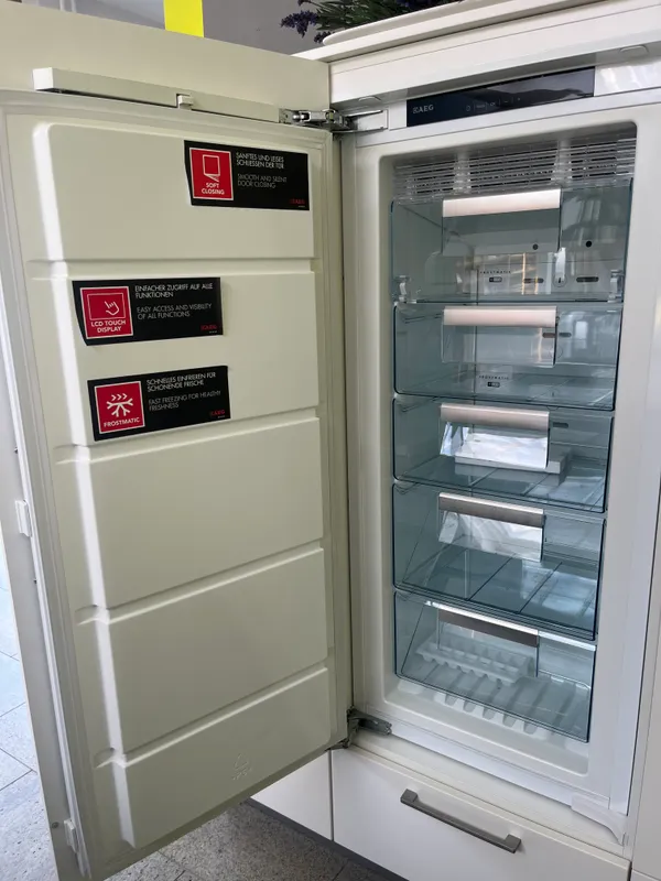 Gefrierschrank AEG