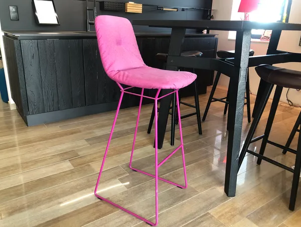 LEYA BARSTOOL HIGH Barstuhl mit hoher Rückenlehne von freifrau