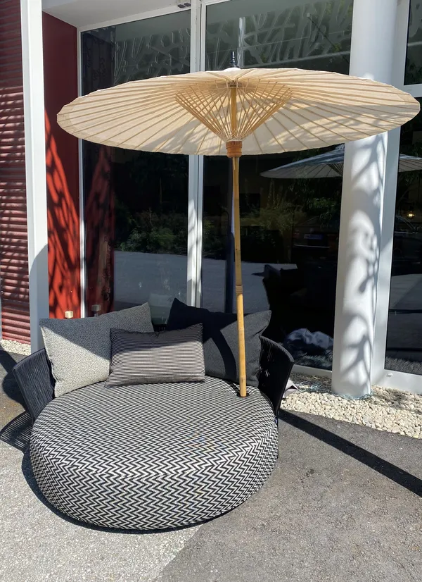 Bullfrog Isola Outdoor Insel mit Schirm