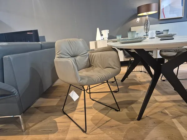 FREIFRAU Leya Armchair High