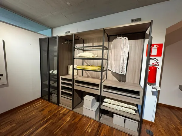 Kleiderschrank Mod. "Bellavista"