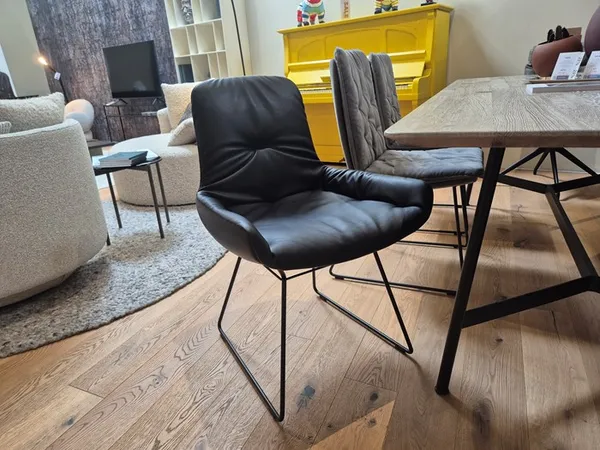 FREIFRAU Leya Armchair Low