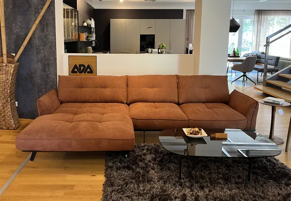 ADA Sofa Caltha
