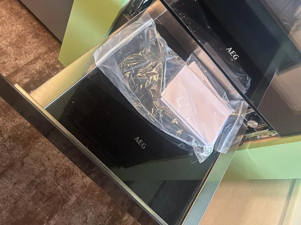 AEG Wärmeschublade KDE911