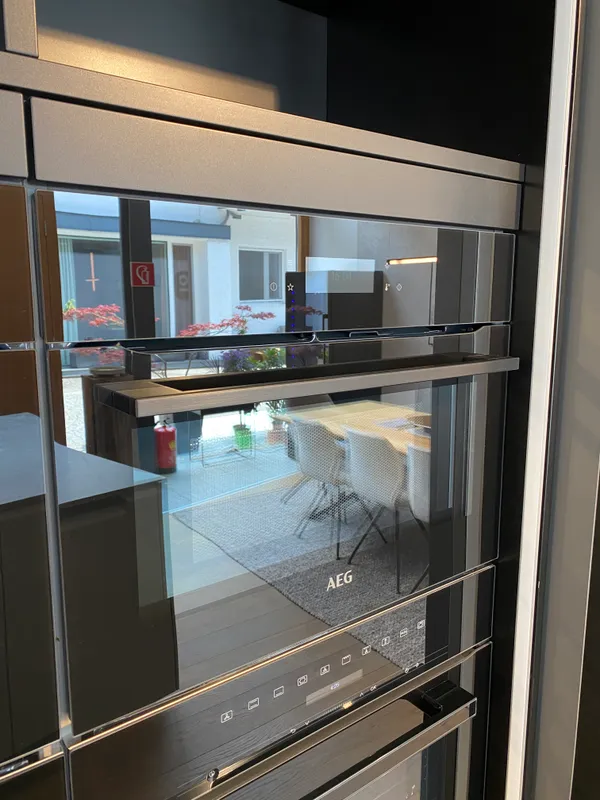 AEG Kompakt-Backofen ProBlack mit Mikrowellenfunktion