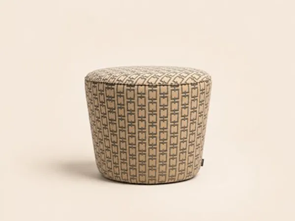 EASY LOW Hocker von CHRISTINE KRÖNCKE