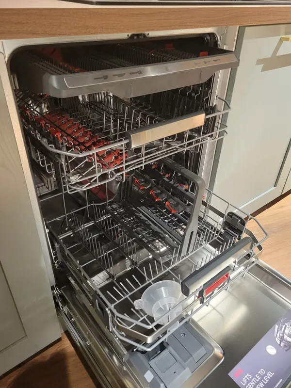 Vollintegrierbarer AEG Geschirrspüler 60cm