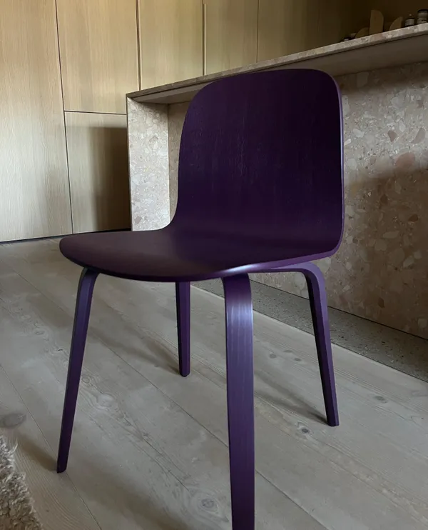 Stuhl MUUTO
